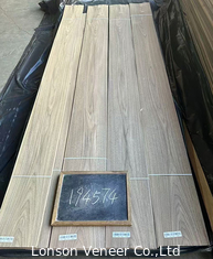 Coronado Veneer de Nozes Americanas Grade AA Natural Espessura 0,42 mm Cor ligeiramente