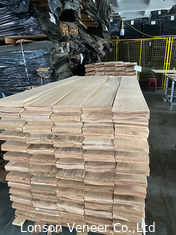 Categoria de madeira da largura C do carvalho branco 1.2mm do folheado do revestimento da umidade de 10%