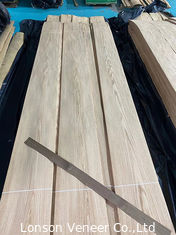 Cricut cortou horizontalmente o ferro de madeira do comprimento 250cm do folheado na largura do folheado 0.45mm do carvalho