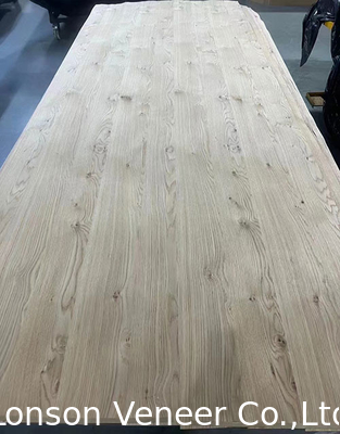 Espessura 0,50 mm Carvalho Branco Europeu Veneer Carvalho Nudo mercadorias em estoque 60.000/m2