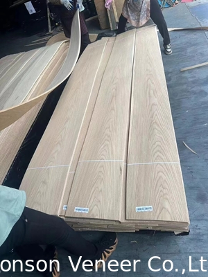 0.4mm Painel Branco Carvalho Madeira Veneer Grau AAA bom em estoque Crown Cut