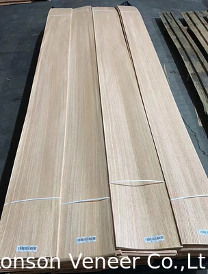 Espessura 0,42 - 0,5 mm Painel AA de qualidade Produtos americanos de carvalho branco em stock