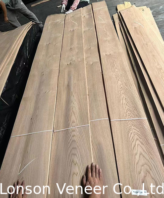 0.5mm Grade Knotty Branco Madeira de Carvalho Veneer Para Porta de Móveis de Estilo Retro