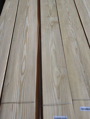 0.6mm Veneer de madeira de pinho russo natural, painel de grau A, corte de coroa